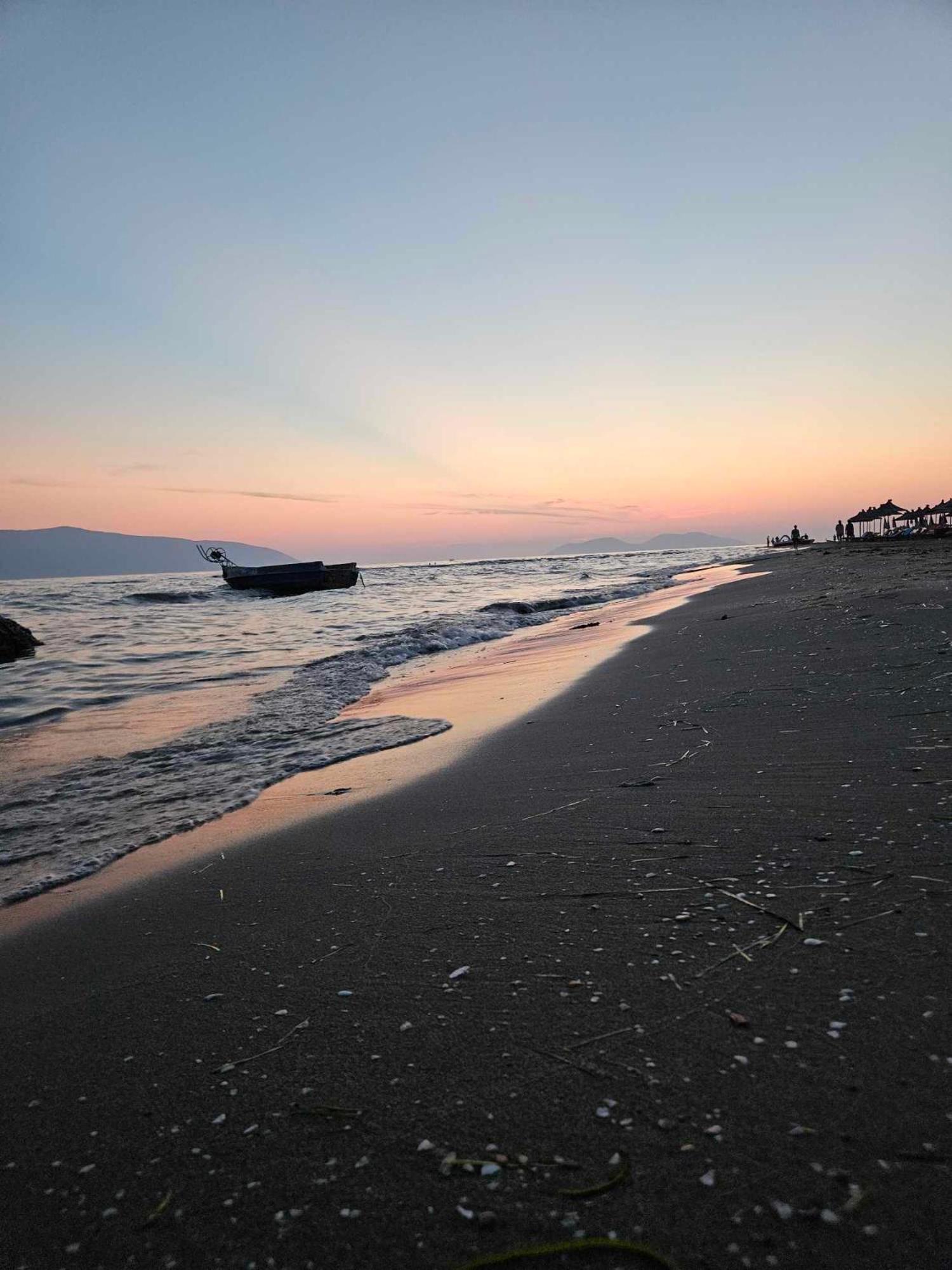 Licenji Vlorë